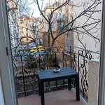 Apartamento 87 *