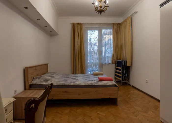 87 Apartament *