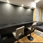 87 Apartment *